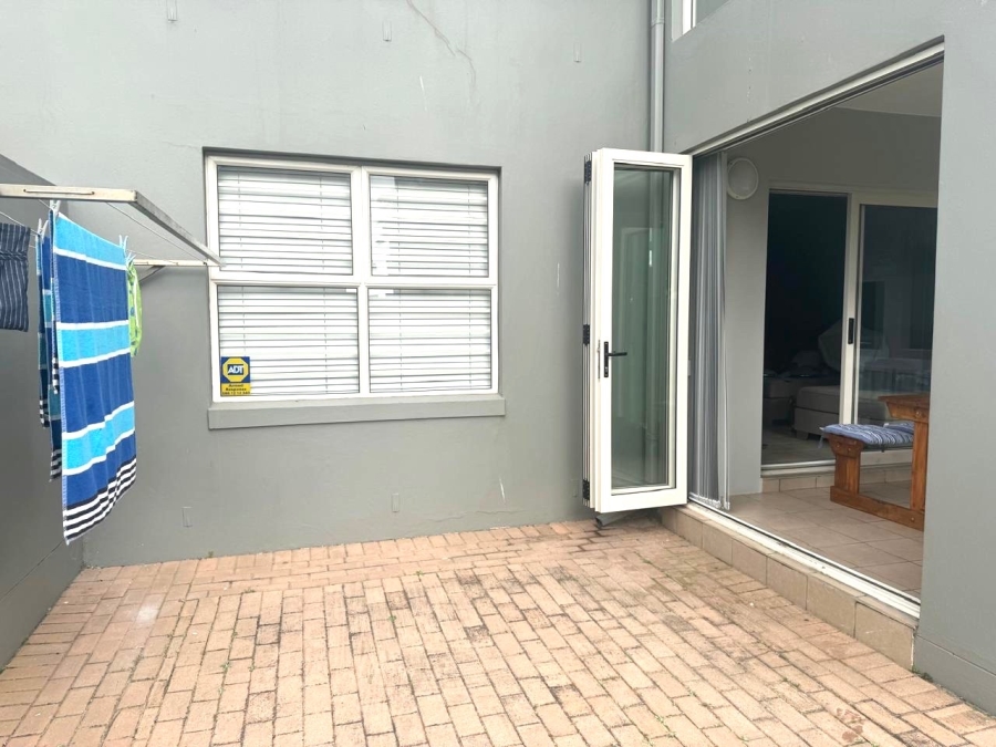 To Let 2 Bedroom Property for Rent in Diaz Beach Western Cape